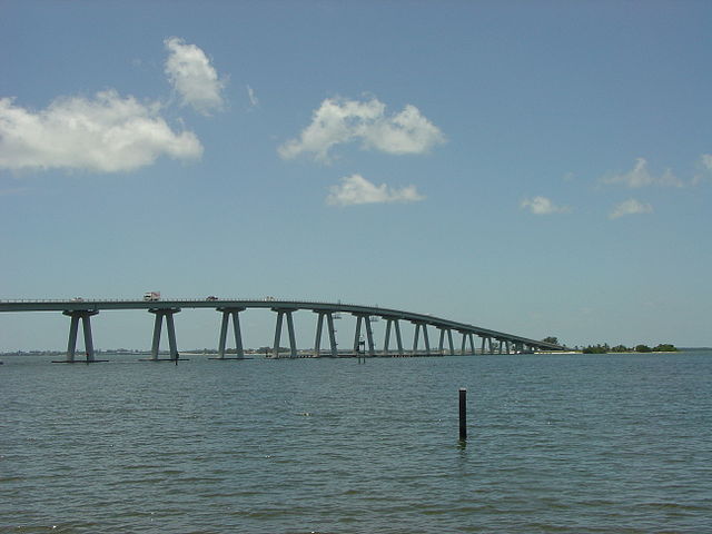 640px-Sanibel_Causeway