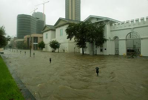 Hurricane Katrina hit photo