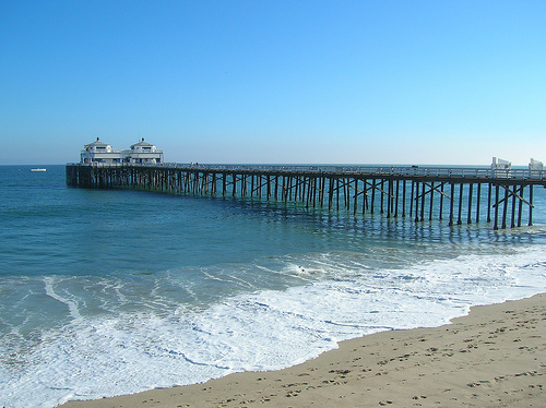 Surfrider Beach in Malibu photo